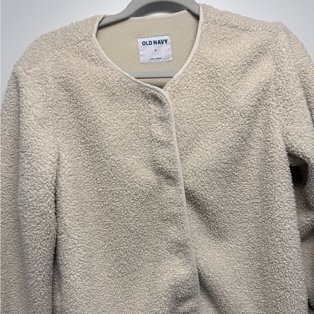 Old navy puff jacket